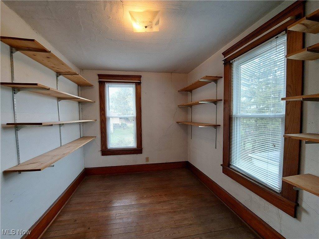 139 East Street, Lore City, OH 43755