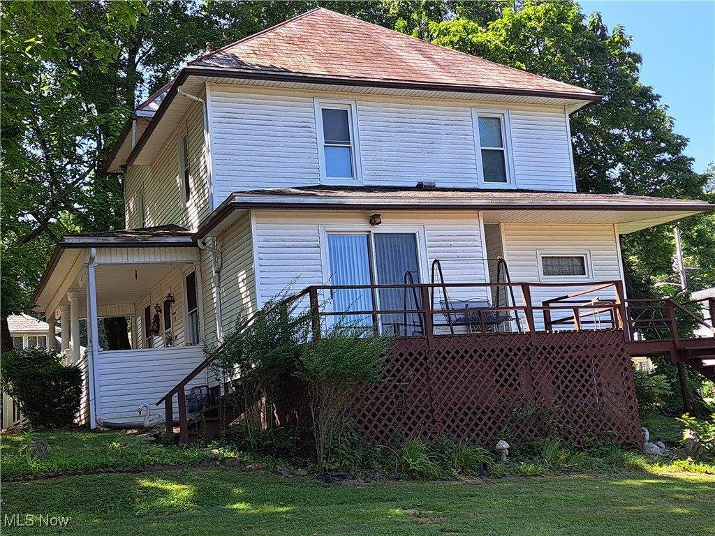 139 East Street, Lore City, OH 43755