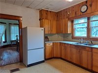 139 East Street, Lore City, OH 43755