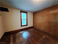 139 East Street, Lore City, OH 43755