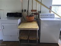 139 East Street, Lore City, OH 43755