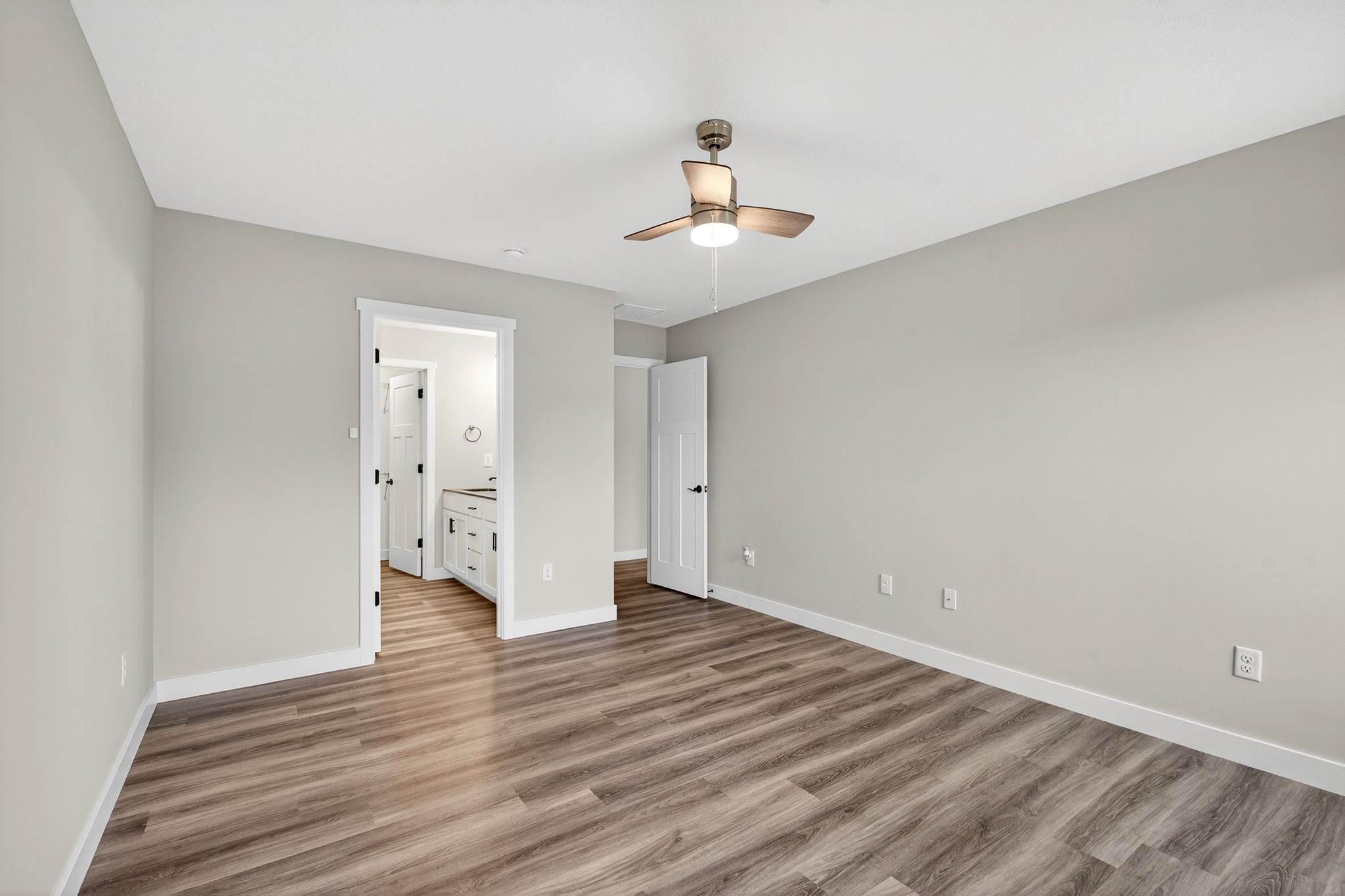 1697 S Birch Grove, Terre Haute, IN 47803