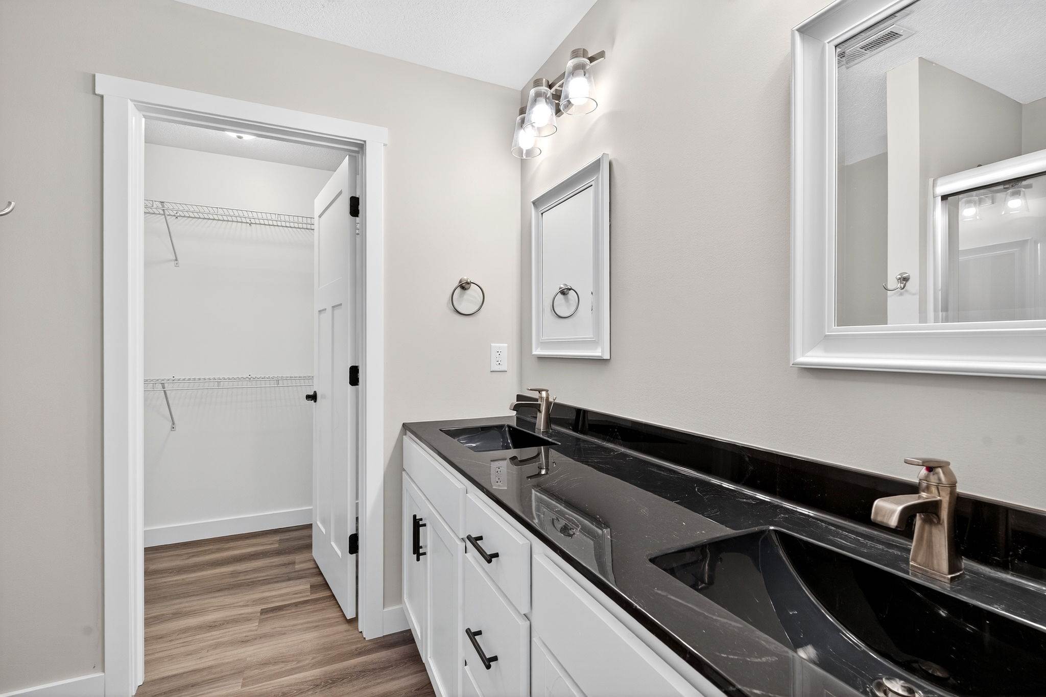 1697 S Birch Grove, Terre Haute, IN 47803