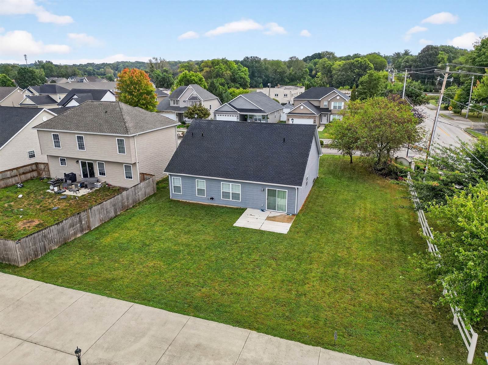 1697 S Birch Grove, Terre Haute, IN 47803