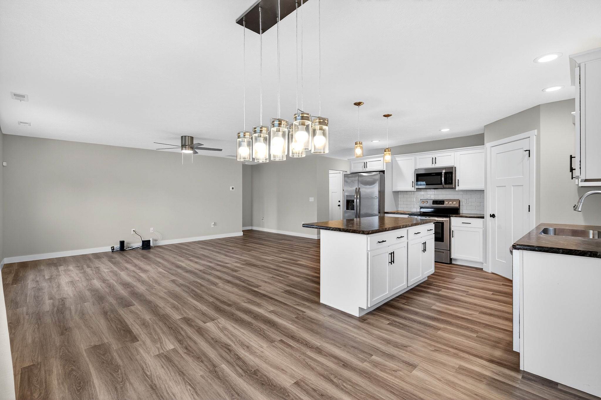 1697 S Birch Grove, Terre Haute, IN 47803