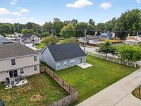 1697 S Birch Grove, Terre Haute, IN 47803