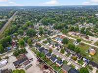 1697 S Birch Grove, Terre Haute, IN 47803