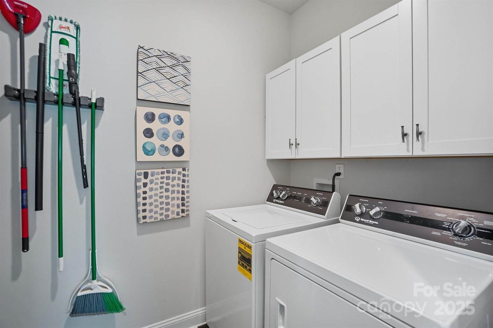 1325 Black Walnut Street, Monroe, NC 28112