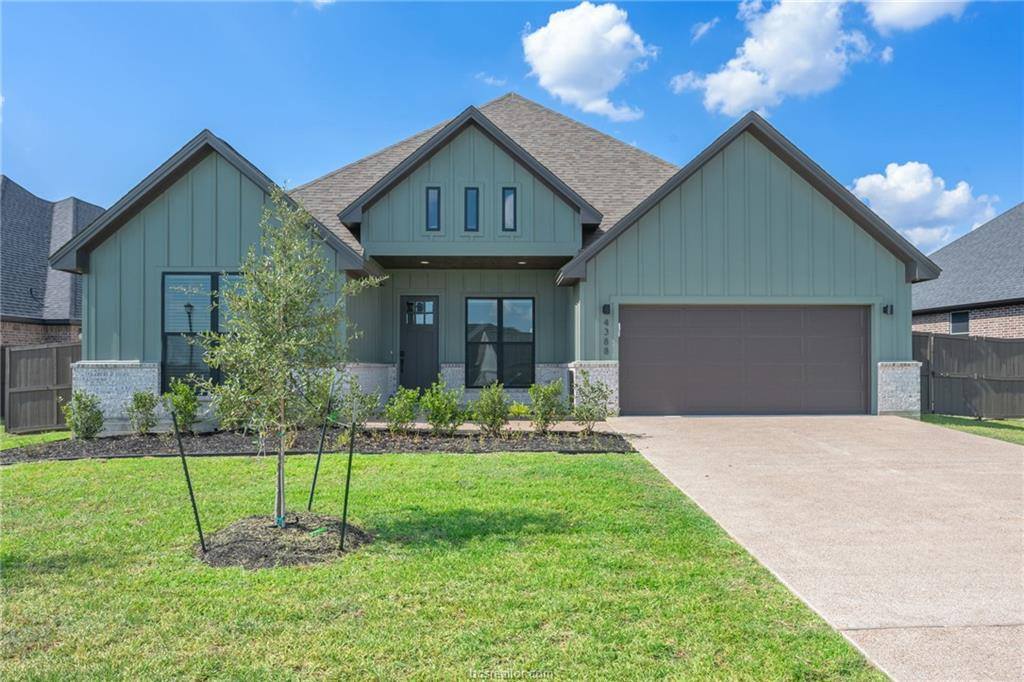 4388 Iron Mountain Dr, Bryan, TX 77802