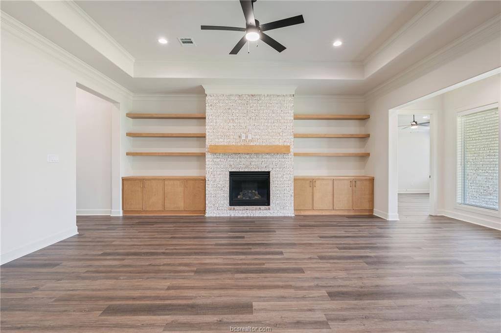 4388 Iron Mountain Dr, Bryan, TX 77802