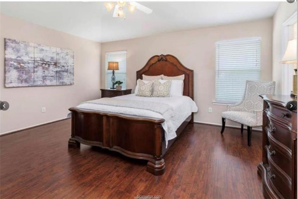 912 Whitewing Lane, College Station, TX 77845