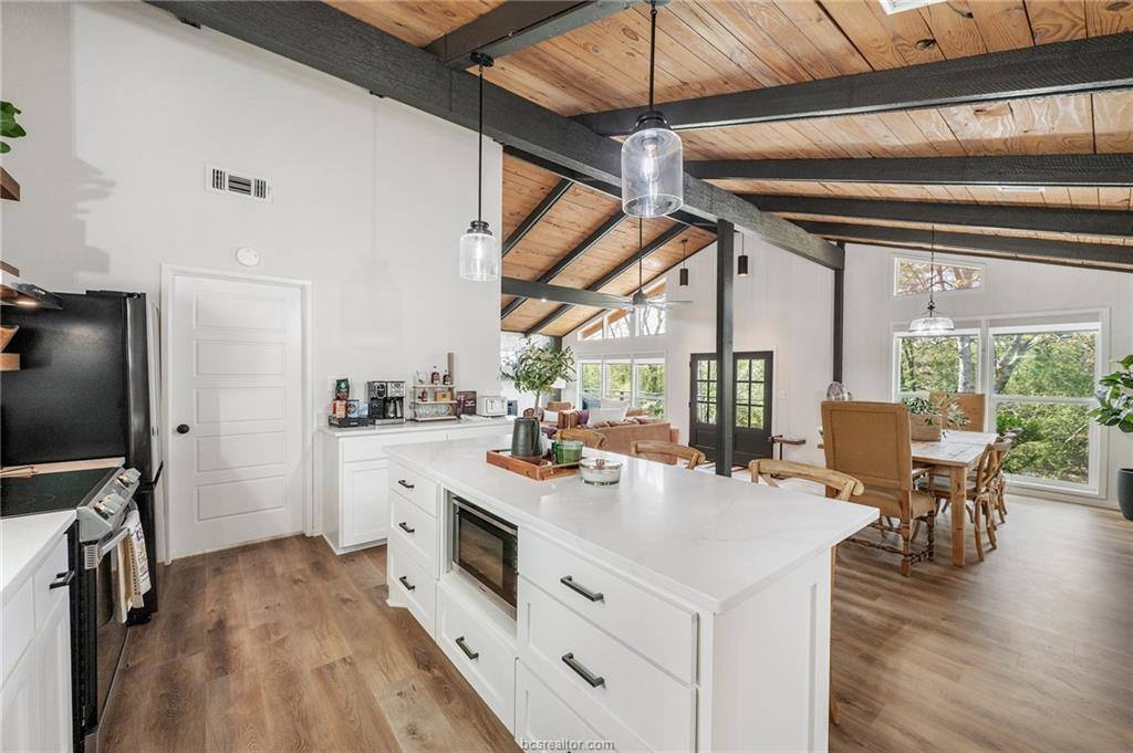 38 Marcy Lane, College Station, TX 77845