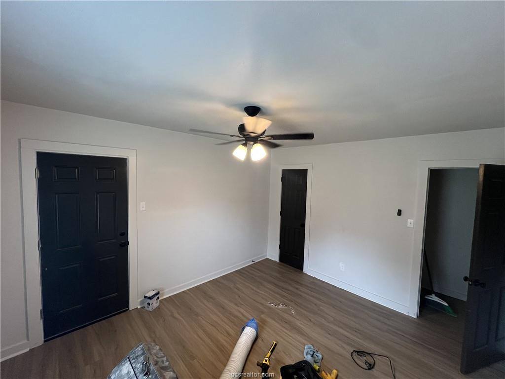 803 East McAlpine Street, Navasota, TX 77868