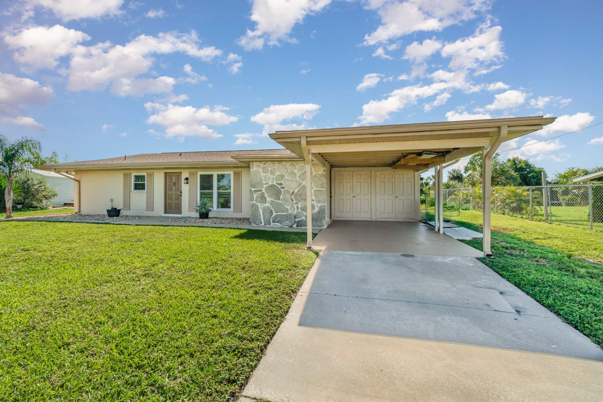 2368 Starlite Lane, Port Charlotte, FL 33952