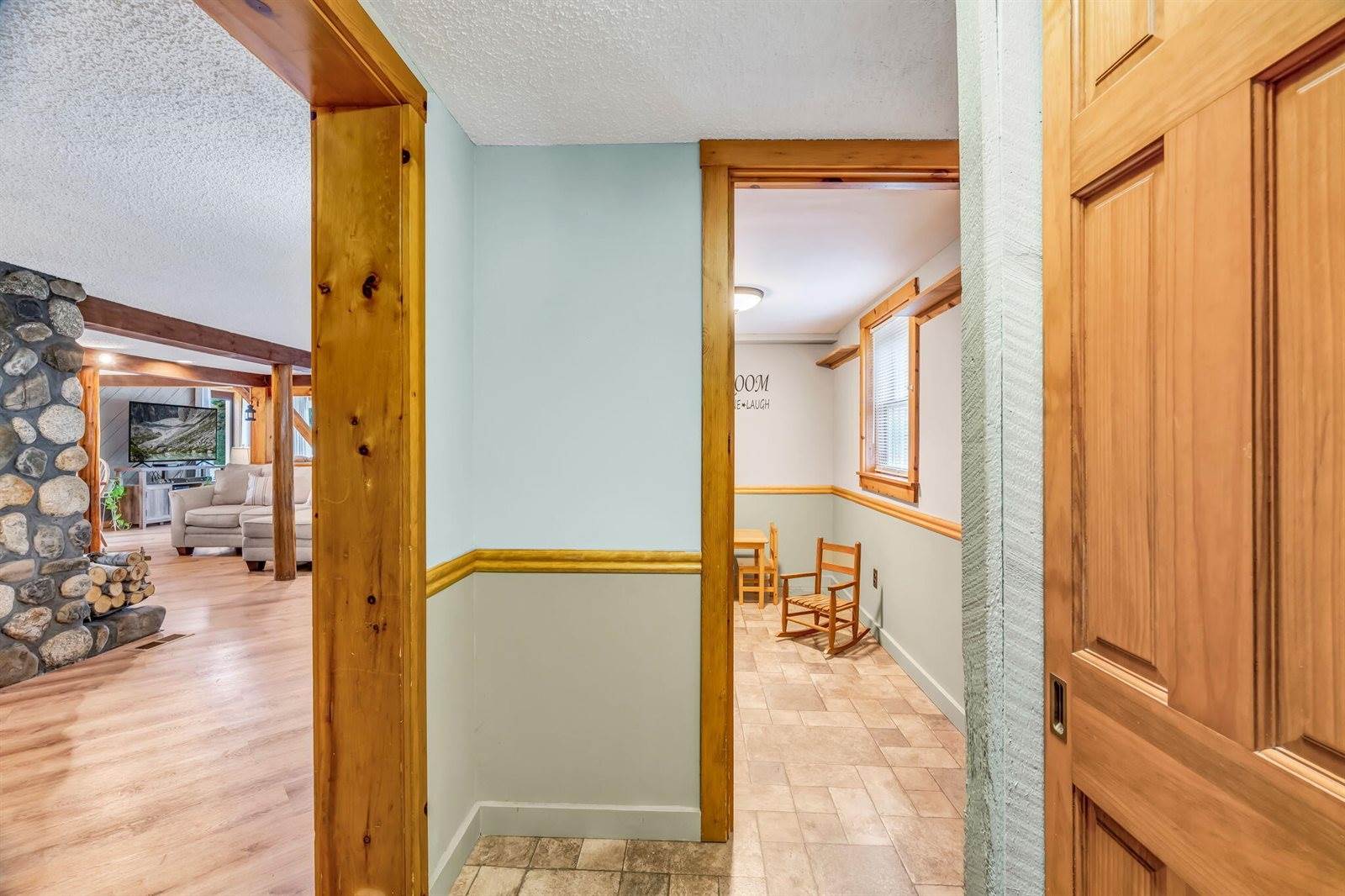 47 Higgins Road, Palmyra, ME 04965