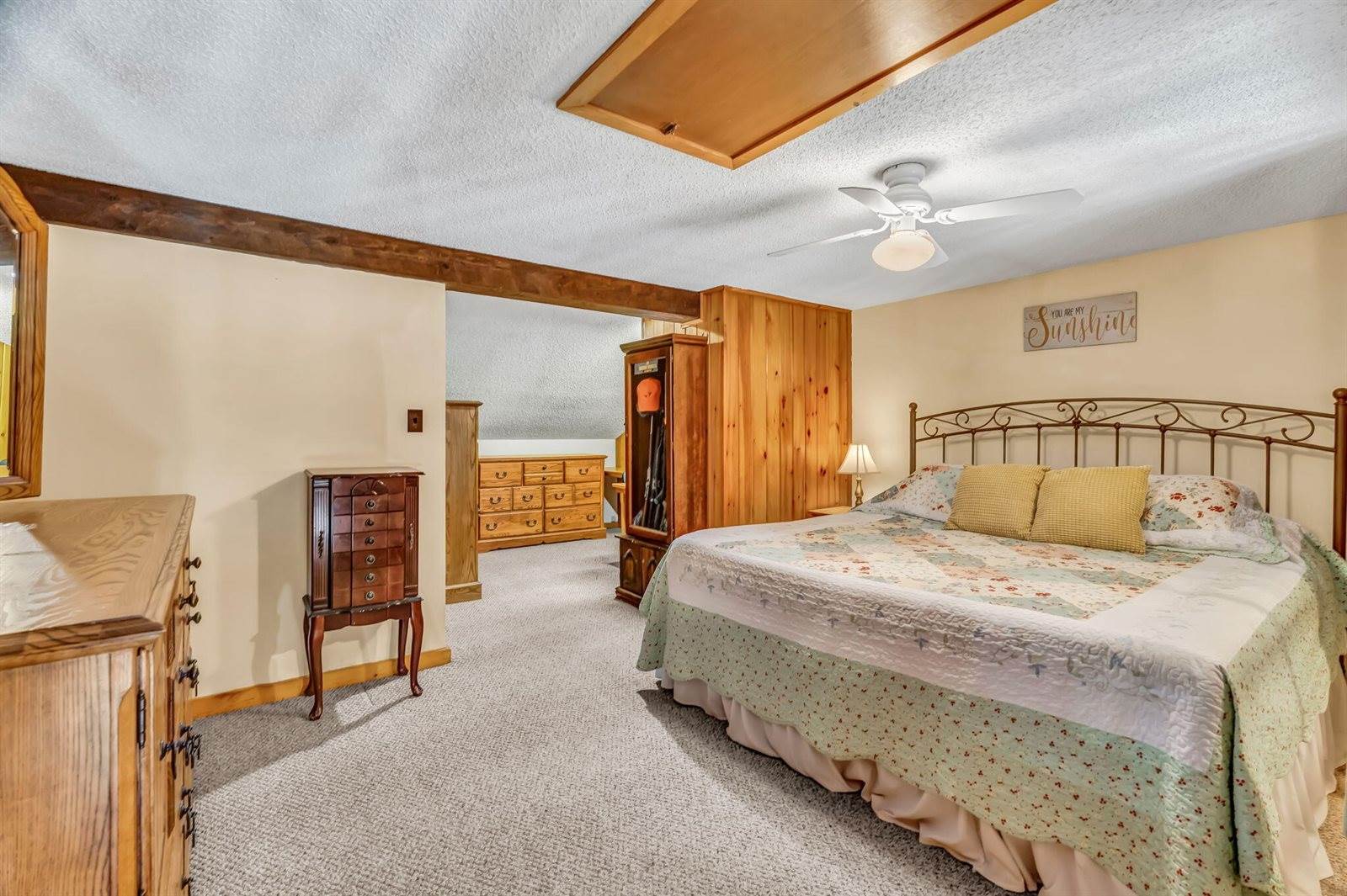 47 Higgins Road, Palmyra, ME 04965