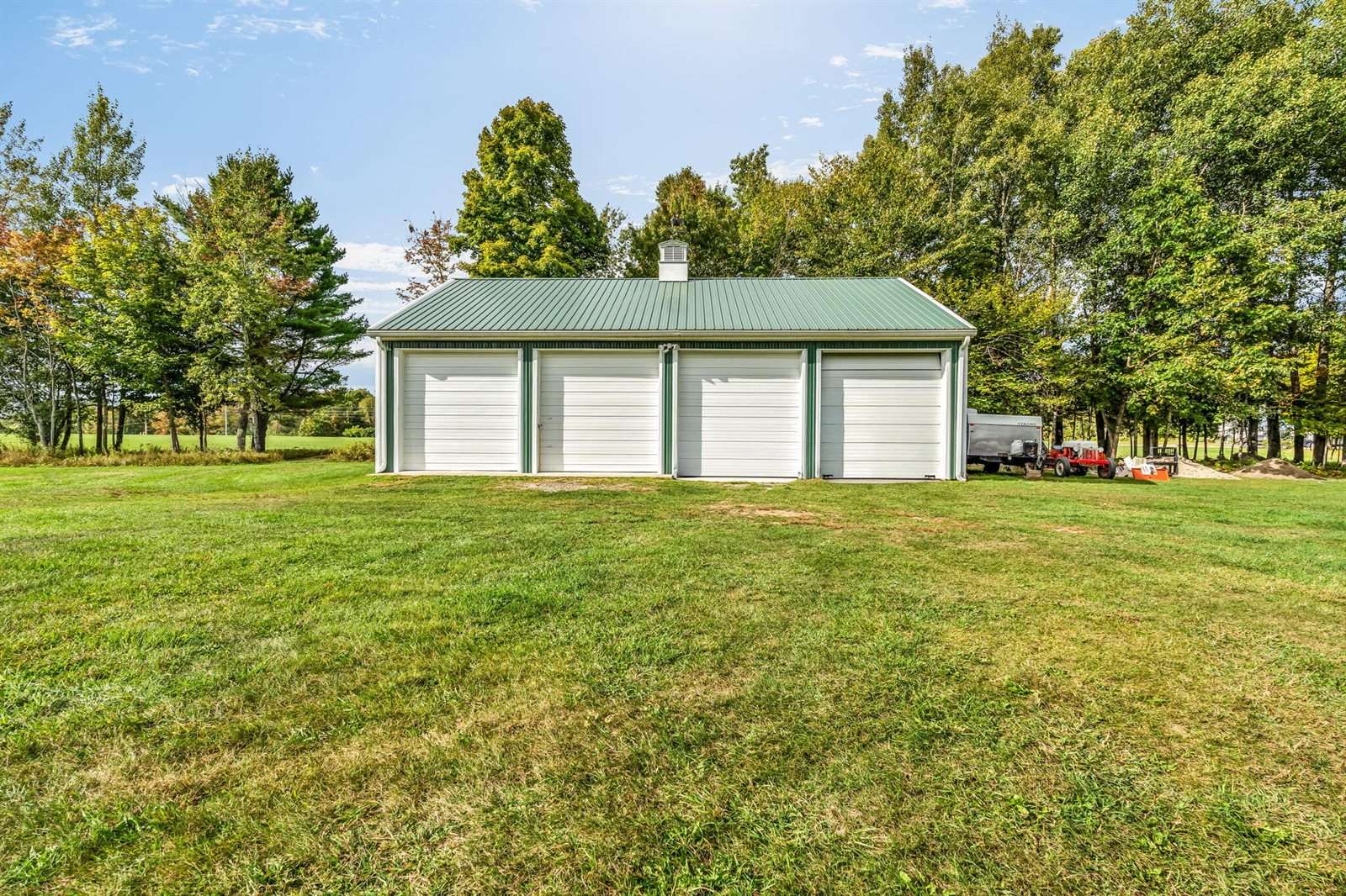 47 Higgins Road, Palmyra, ME 04965