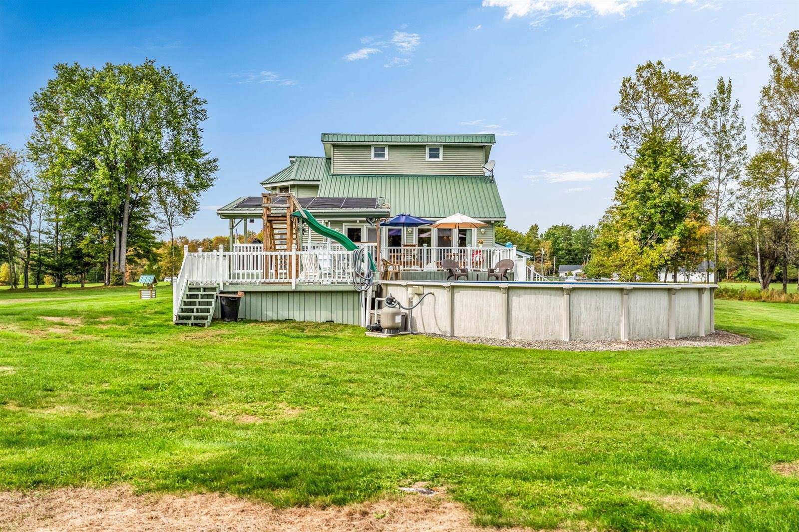 47 Higgins Road, Palmyra, ME 04965