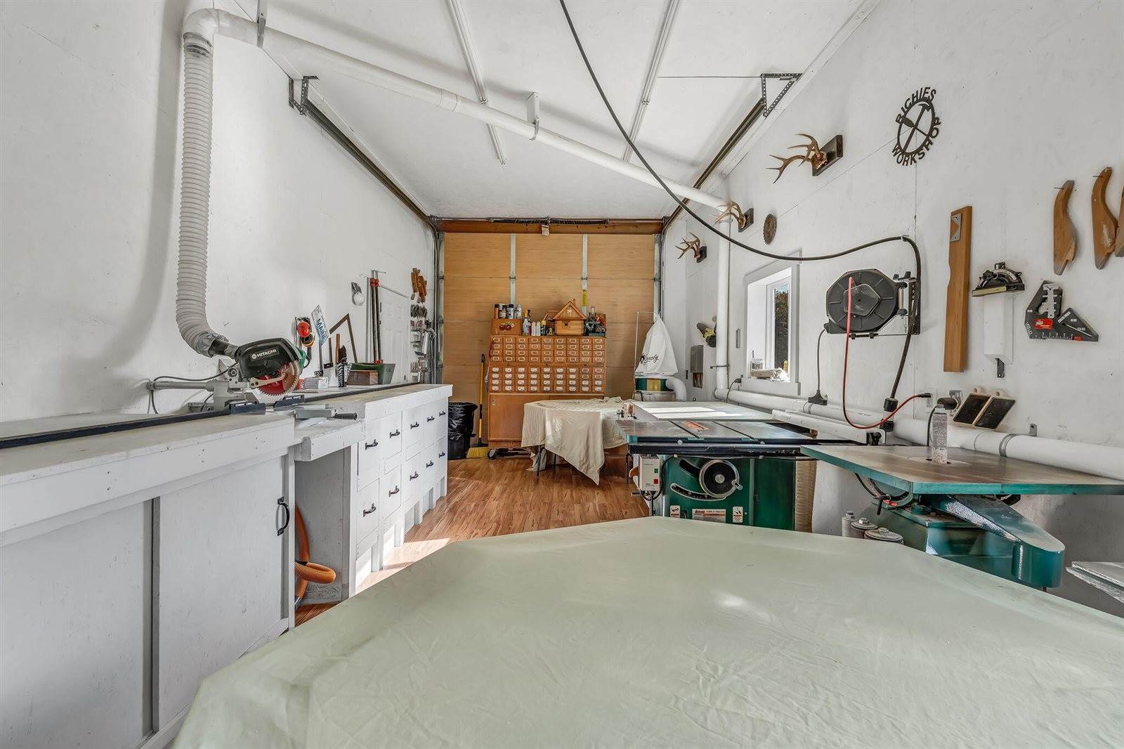 47 Higgins Road, Palmyra, ME 04965