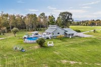 47 Higgins Road, Palmyra, ME 04965