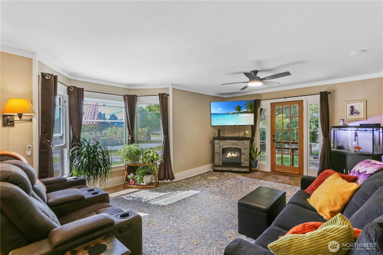 11339 North Skagit Street, Burlington, WA 98233