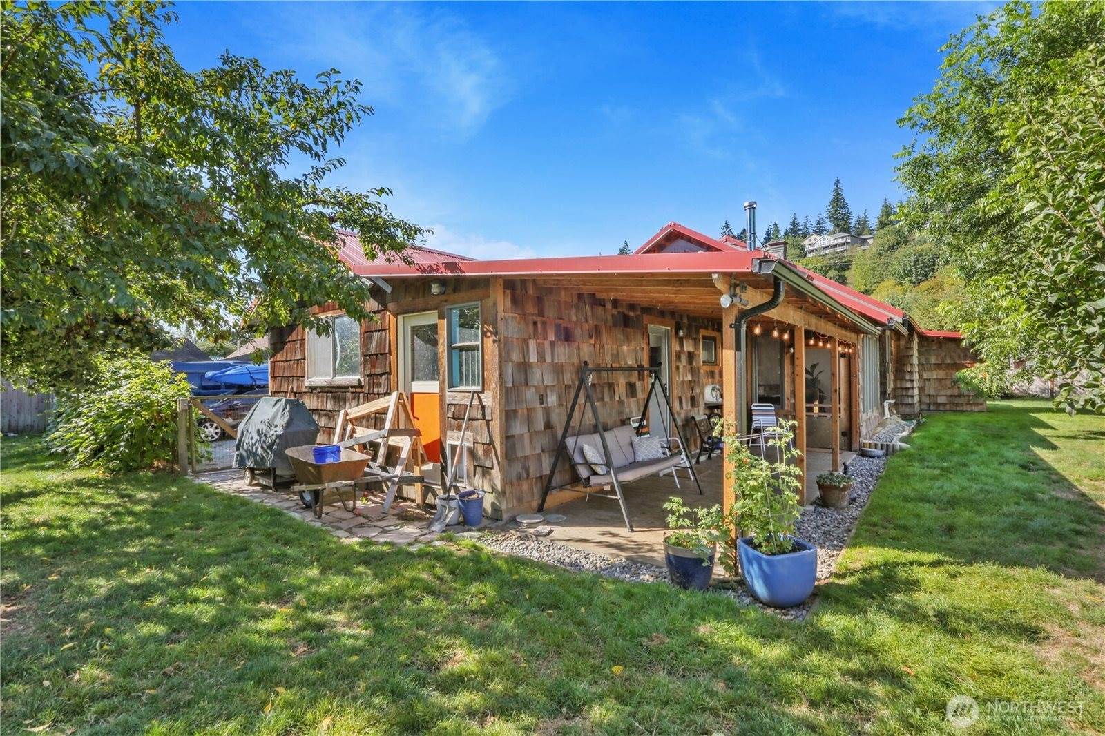 11339 North Skagit Street, Burlington, WA 98233