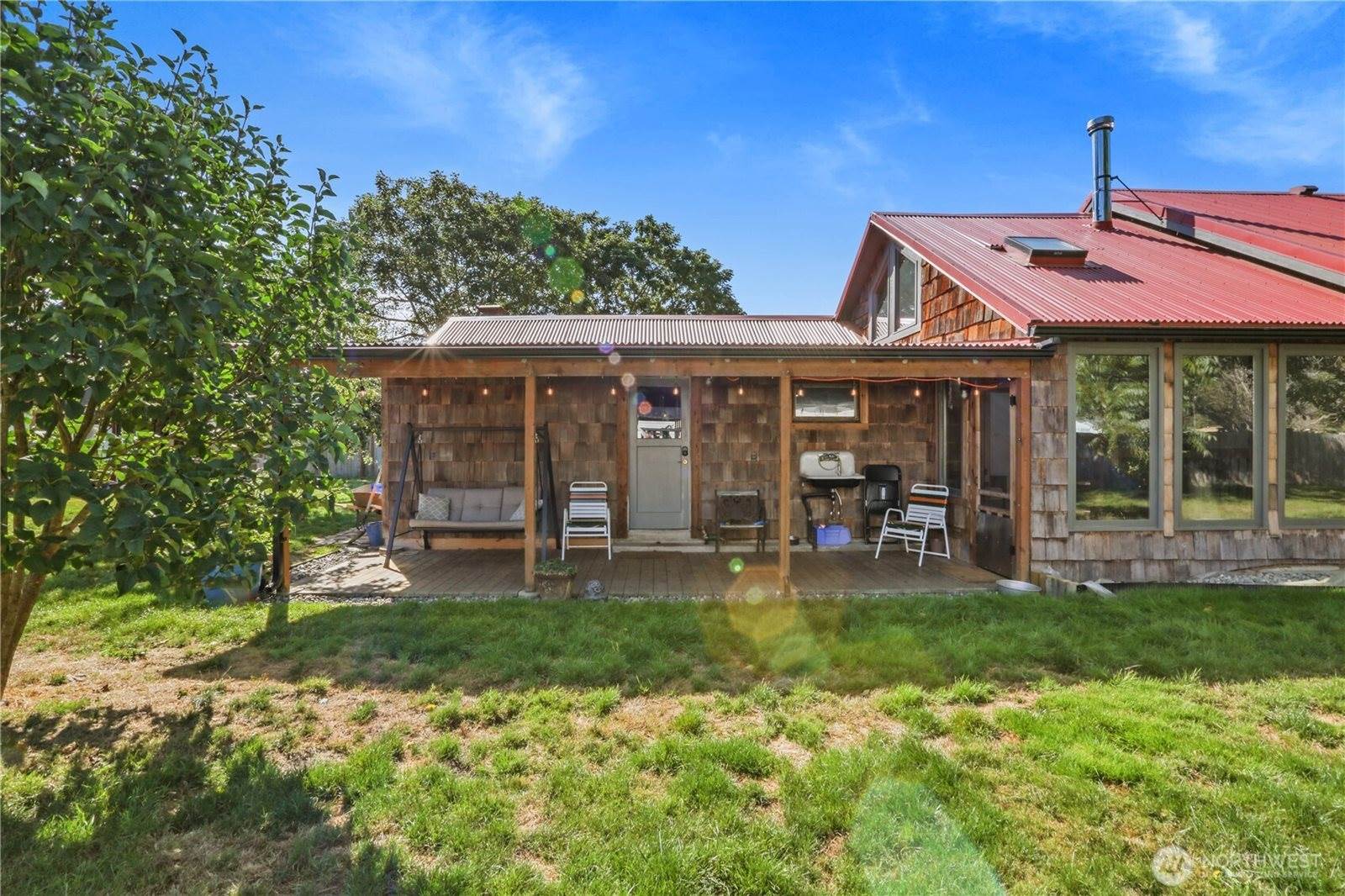 11339 North Skagit Street, Burlington, WA 98233