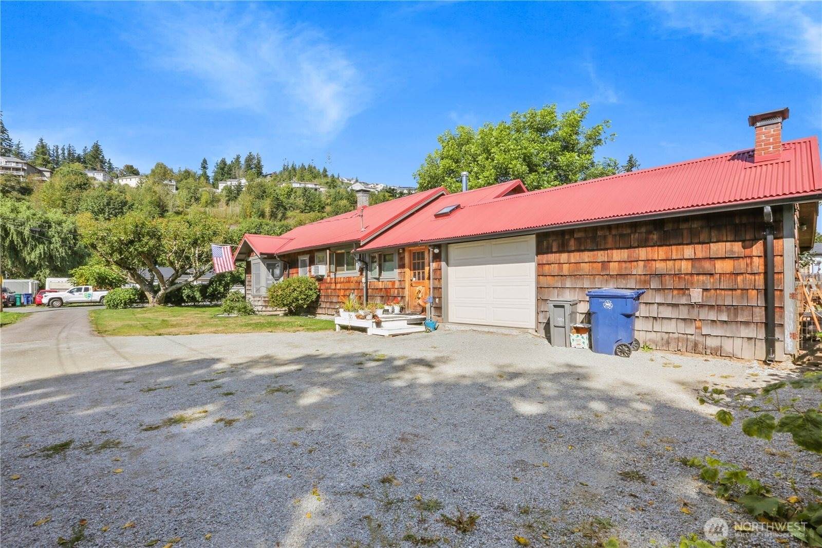 11339 North Skagit Street, Burlington, WA 98233