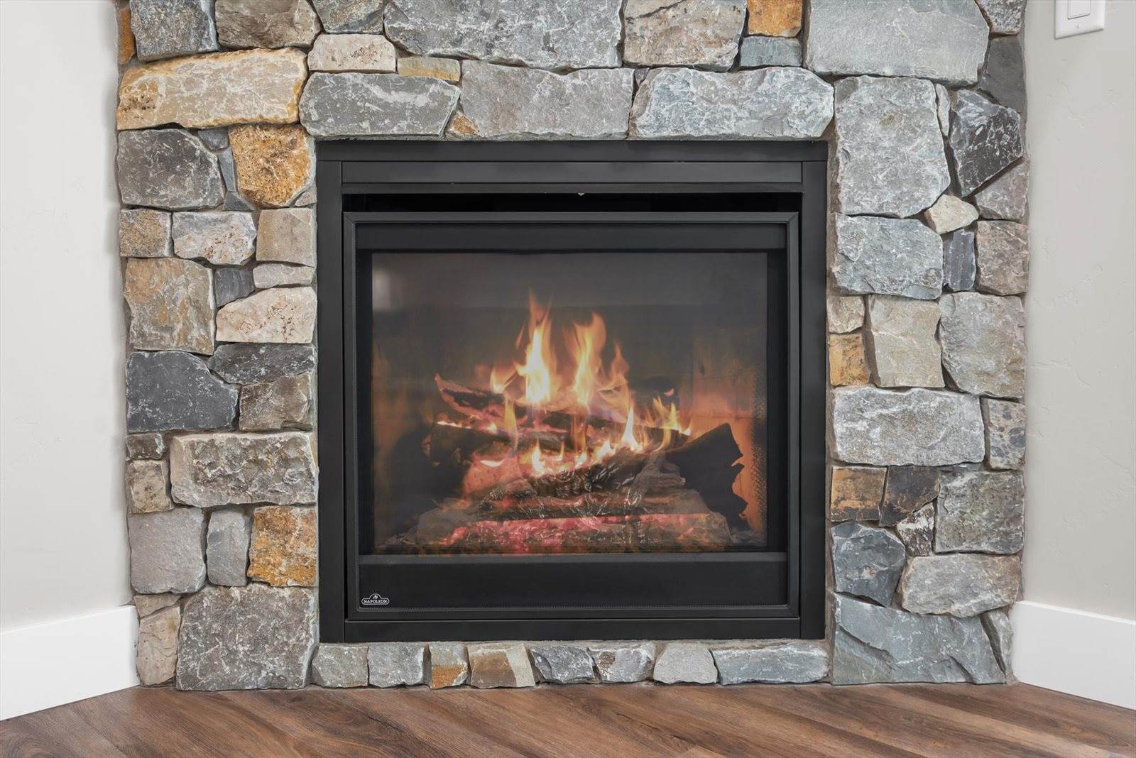 157 Meadow Vista Loop, Kalispell, MT 59901