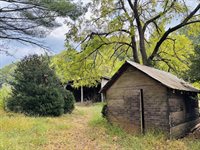 114 Raspberry Rd, Woodlawn, VA 24381