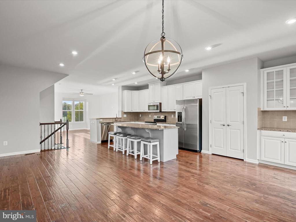 10661 Hinton Way, Manassas, VA 20112