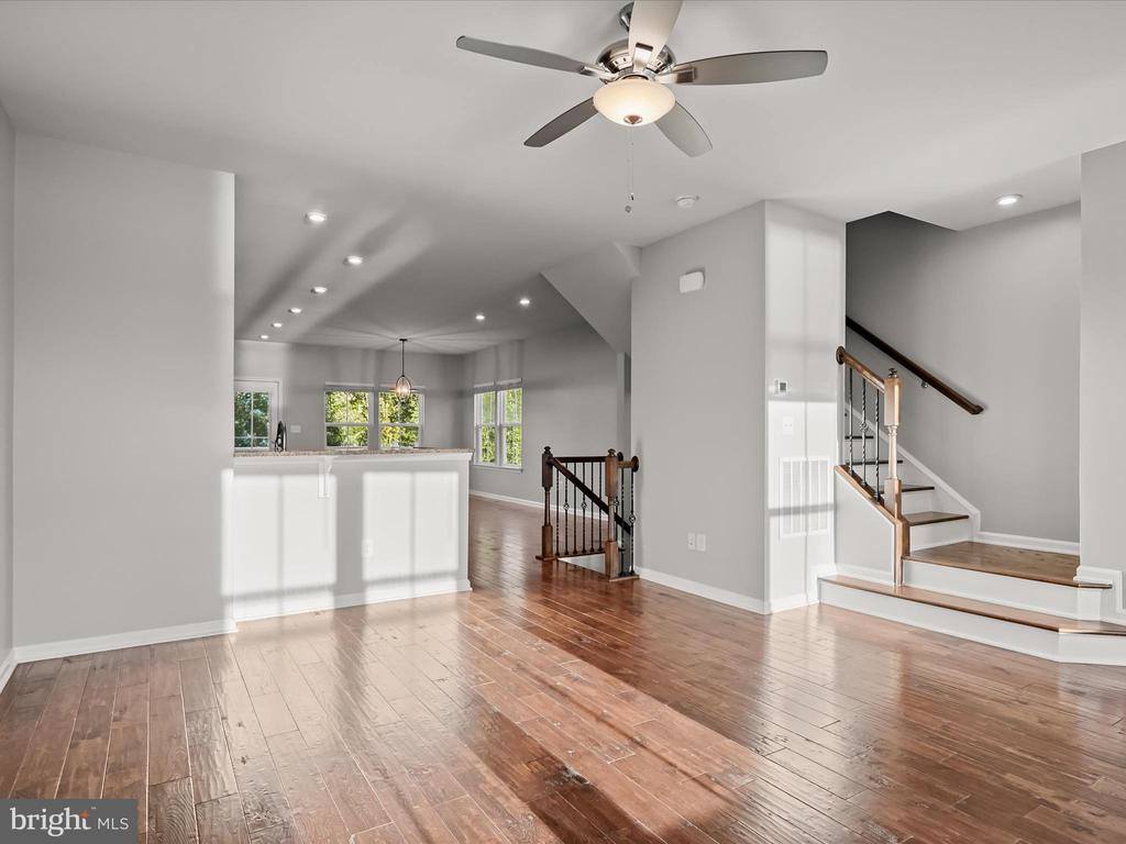 10661 Hinton Way, Manassas, VA 20112