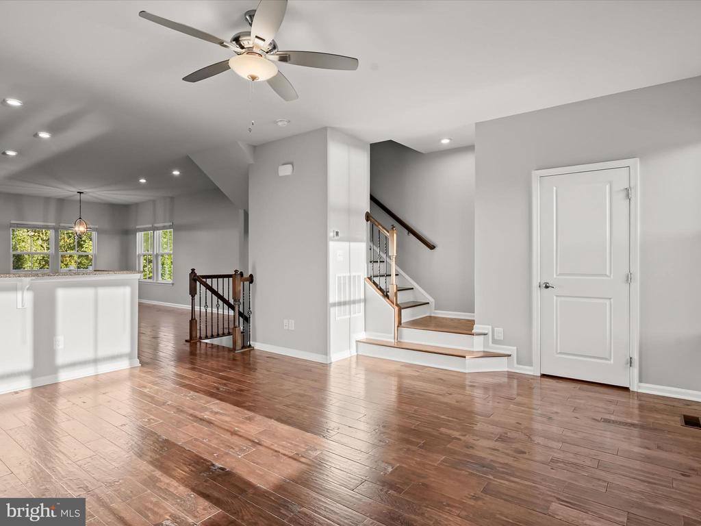 10661 Hinton Way, Manassas, VA 20112