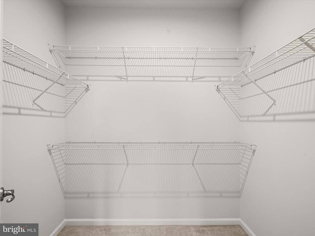 10661 Hinton Way, Manassas, VA 20112