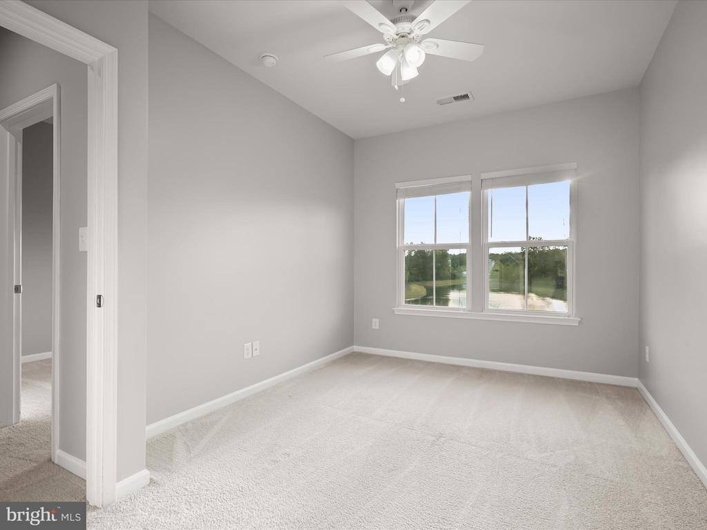 10661 Hinton Way, Manassas, VA 20112