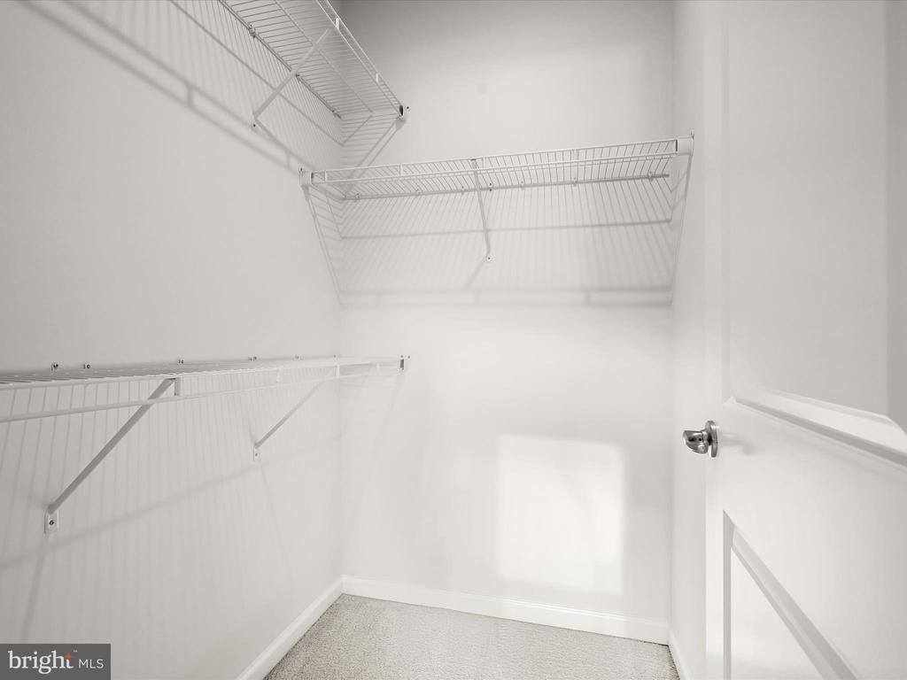 10661 Hinton Way, Manassas, VA 20112