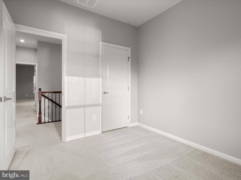 10661 Hinton Way, Manassas, VA 20112