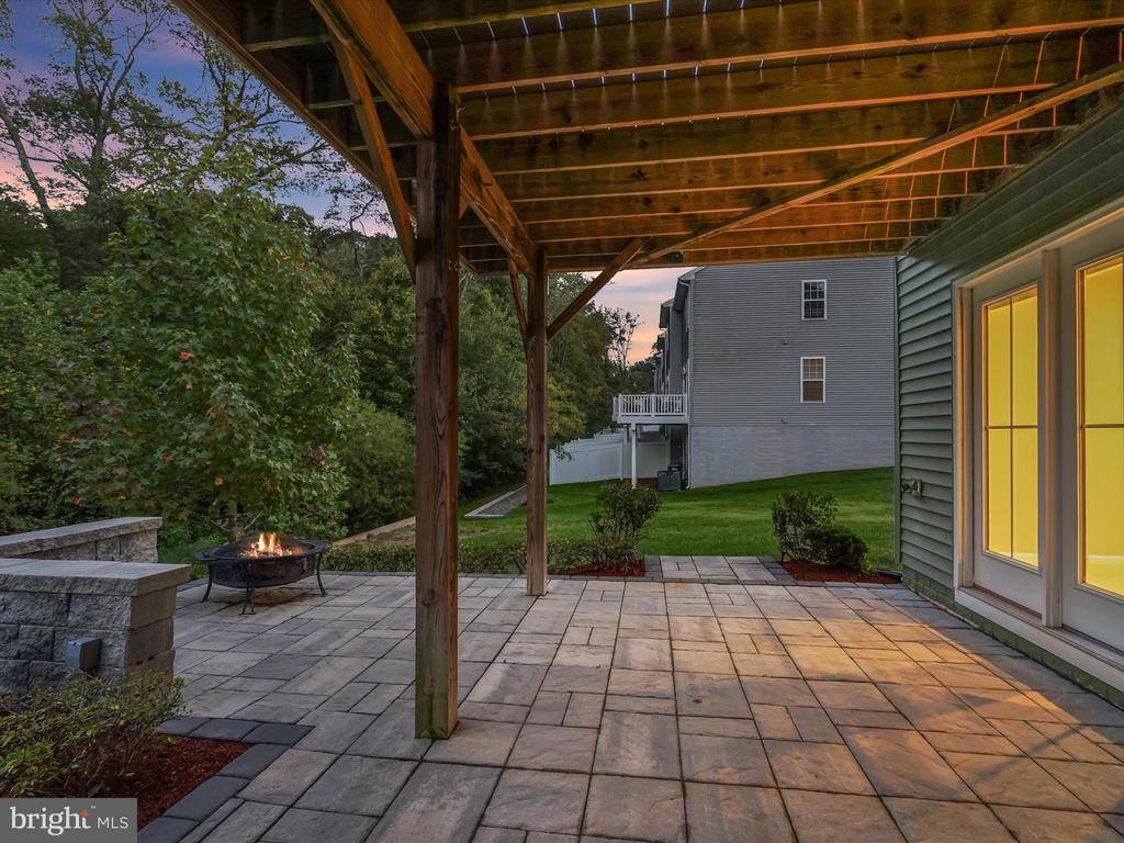 10661 Hinton Way, Manassas, VA 20112