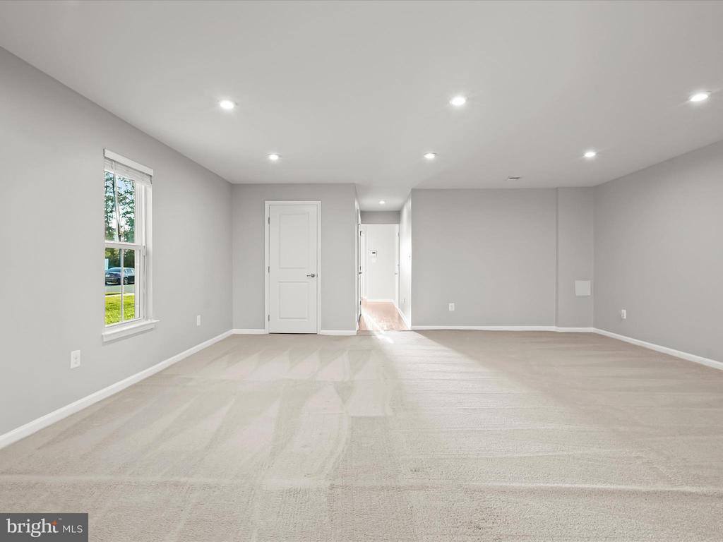 10661 Hinton Way, Manassas, VA 20112