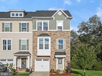 10661 Hinton Way, Manassas, VA 20112