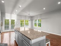 10661 Hinton Way, Manassas, VA 20112