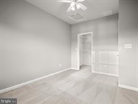 10661 Hinton Way, Manassas, VA 20112