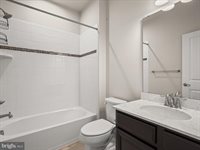 10661 Hinton Way, Manassas, VA 20112