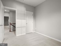 10661 Hinton Way, Manassas, VA 20112