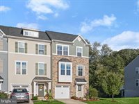 10661 Hinton Way, Manassas, VA 20112