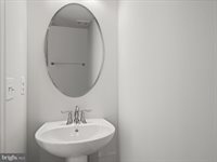 10661 Hinton Way, Manassas, VA 20112