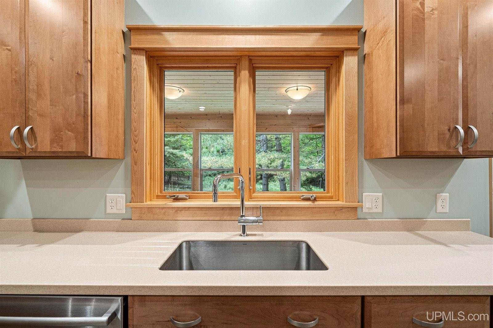 125 Chapel Ridge Road, Marquette, MI 49855