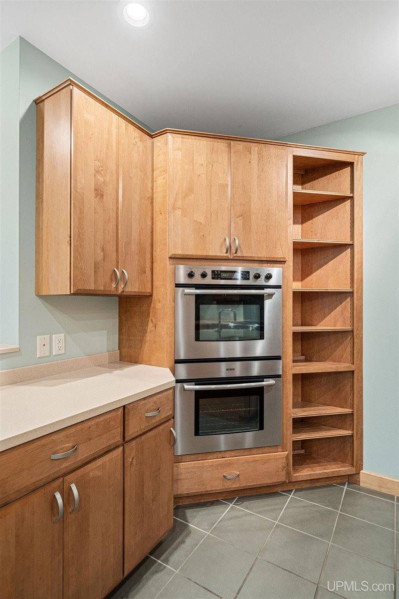 125 Chapel Ridge Road, Marquette, MI 49855