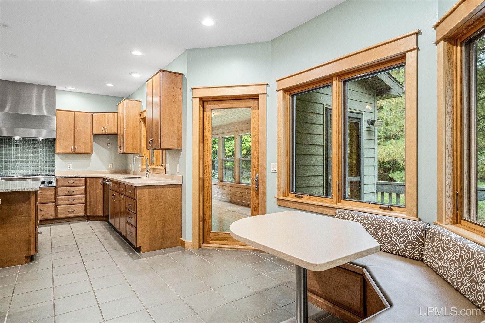 125 Chapel Ridge Road, Marquette, MI 49855