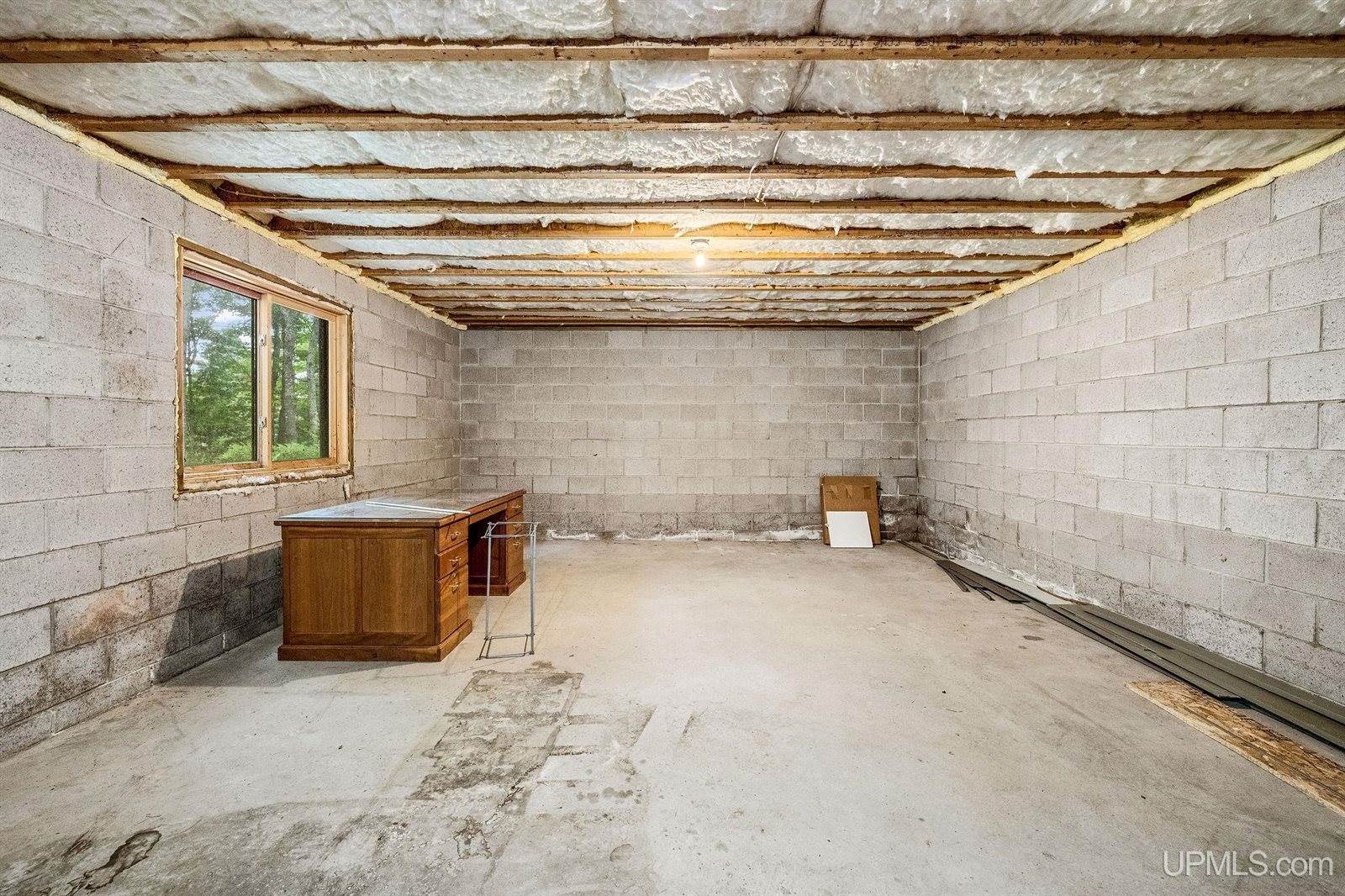 125 Chapel Ridge Road, Marquette, MI 49855